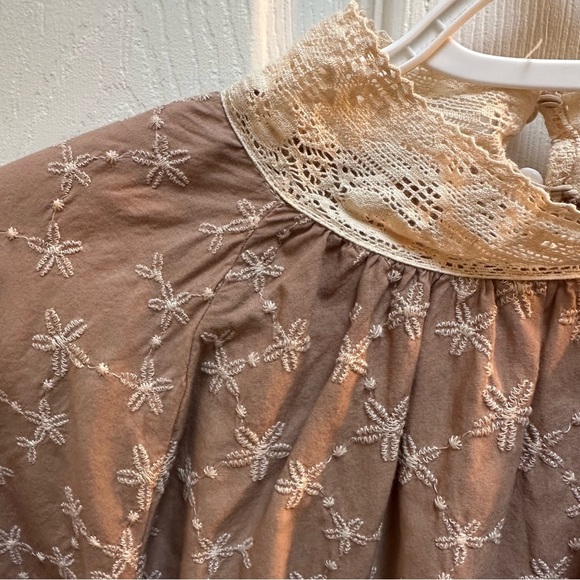 Zara Tan & Cream Embroidered Blouse - Picture 4 of 10